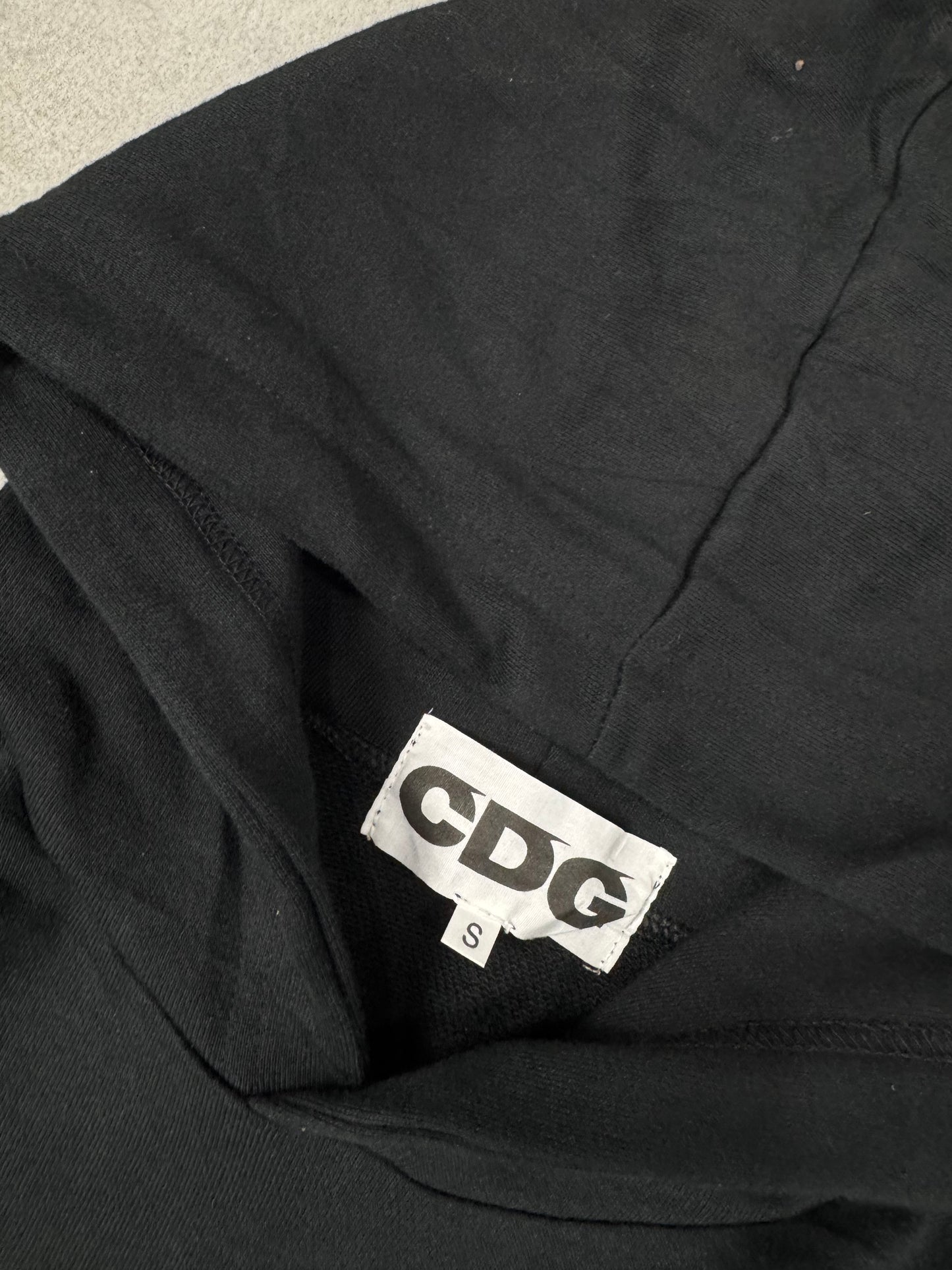Comme Des Garçon (CDG) Hoodie Black (S)